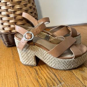Torrid Boho Platform Sandal Heels size 9